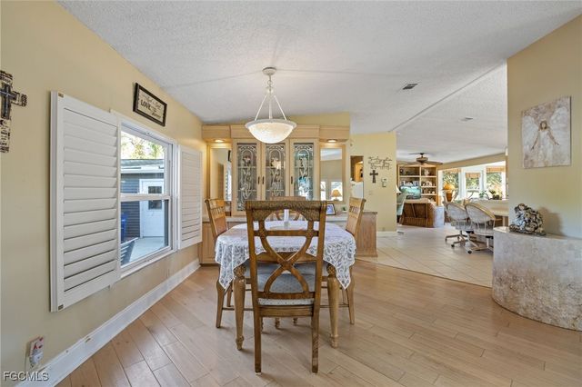 19675 Eagle Trace CT, North Fort Myers, FL 33903