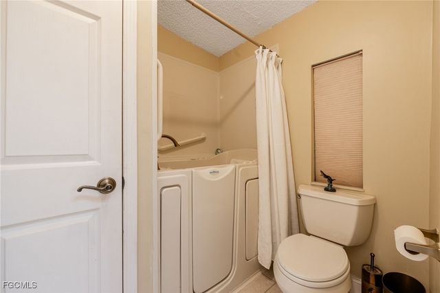 19675 Eagle Trace CT, North Fort Myers, FL 33903