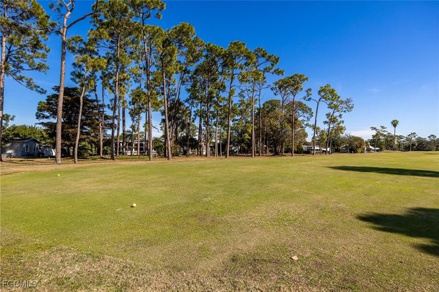 19675 Eagle Trace CT, North Fort Myers, FL 33903