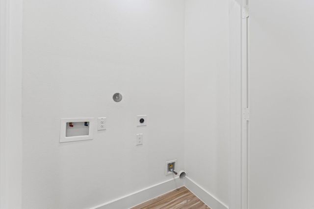 2111 Holman Street, Houston, TX 77004