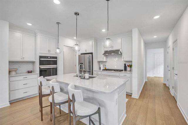 1095 KISTNA DRIVE, Zephyrhills, FL 33540