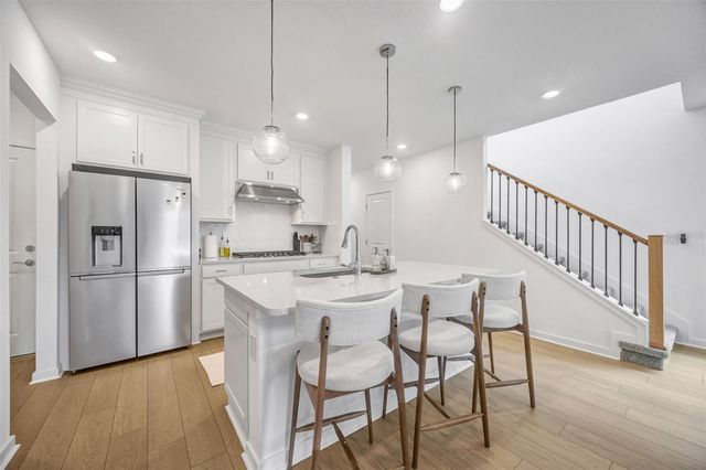 1095 KISTNA DRIVE, Zephyrhills, FL 33540