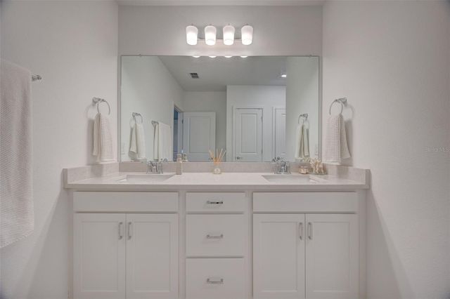 1095 KISTNA DRIVE, Zephyrhills, FL 33540