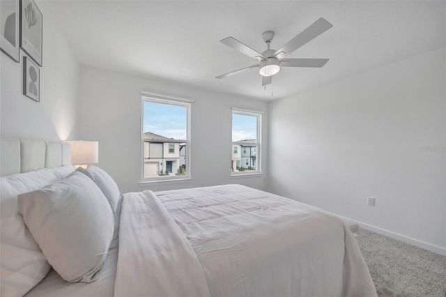 1095 KISTNA DRIVE, Zephyrhills, FL 33540