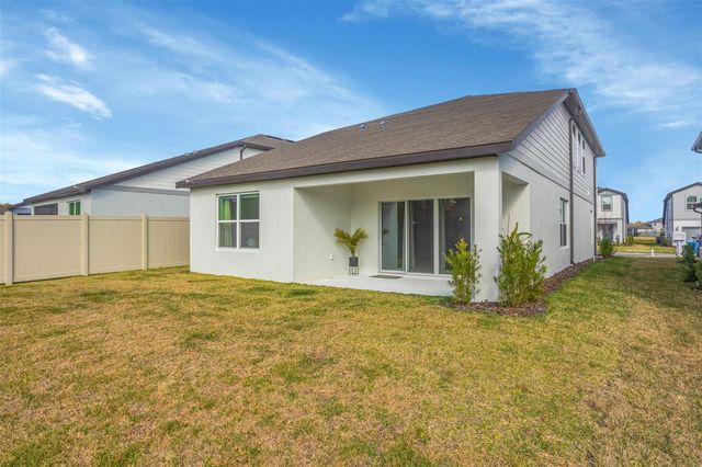 1095 KISTNA DRIVE, Zephyrhills, FL 33540