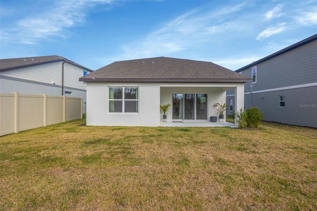 1095 KISTNA DRIVE, Zephyrhills, FL 33540