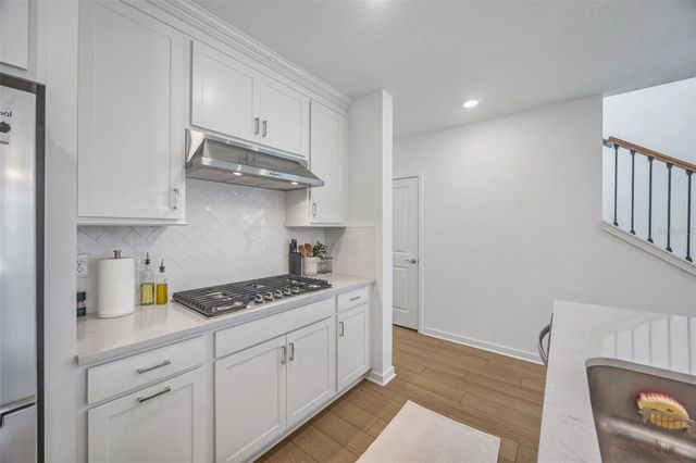 1095 KISTNA DRIVE, Zephyrhills, FL 33540