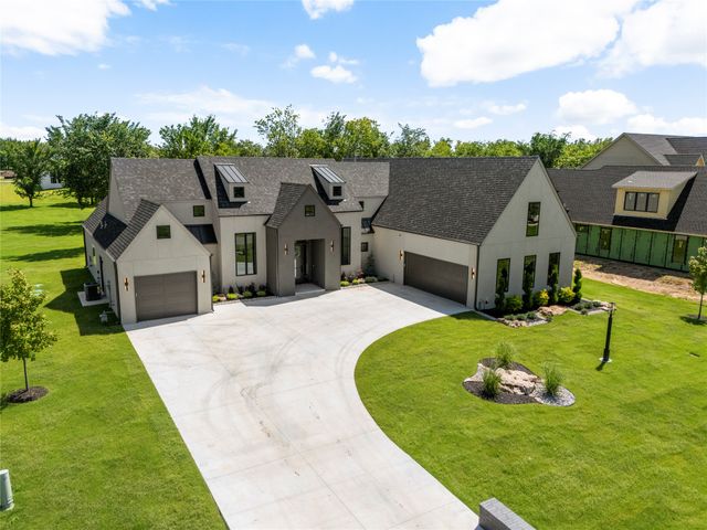 17822 E Patriot Drive, Owasso, OK 74055