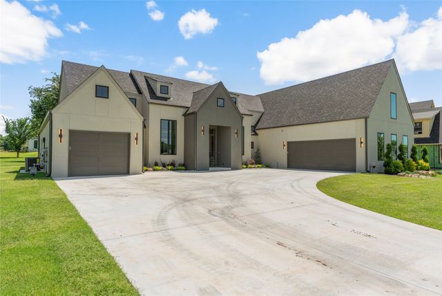 17822 E Patriot Drive, Owasso, OK 74055