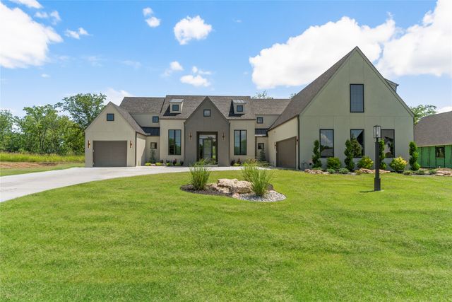 17822 E Patriot Drive, Owasso, OK 74055