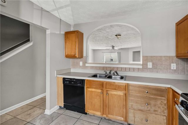 3216 Panthers Trace, Decatur, GA 30034