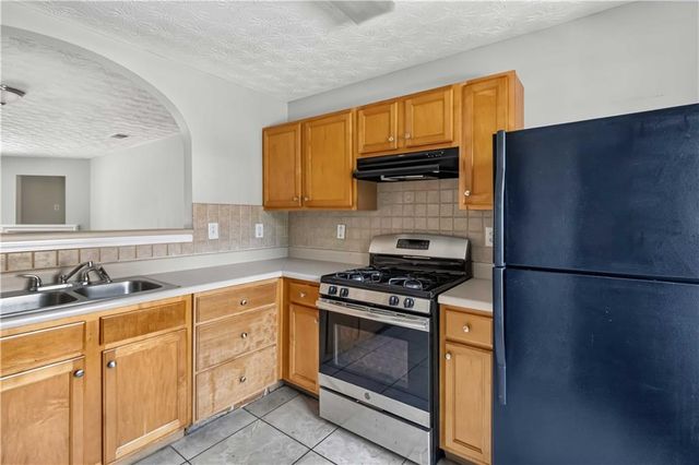 3216 Panthers Trace, Decatur, GA 30034