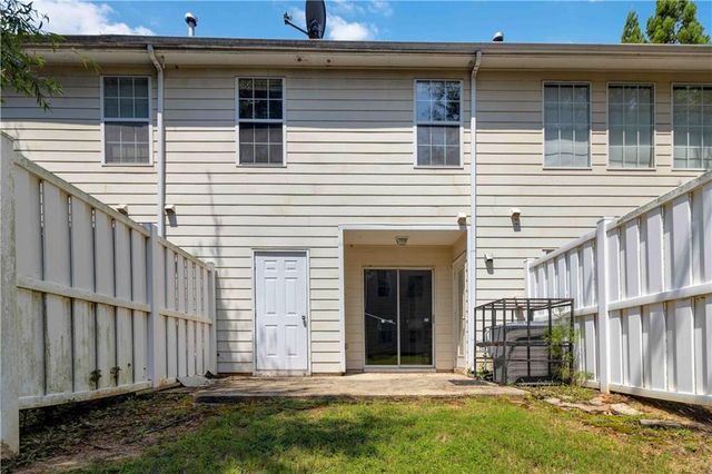 3216 Panthers Trace, Decatur, GA 30034