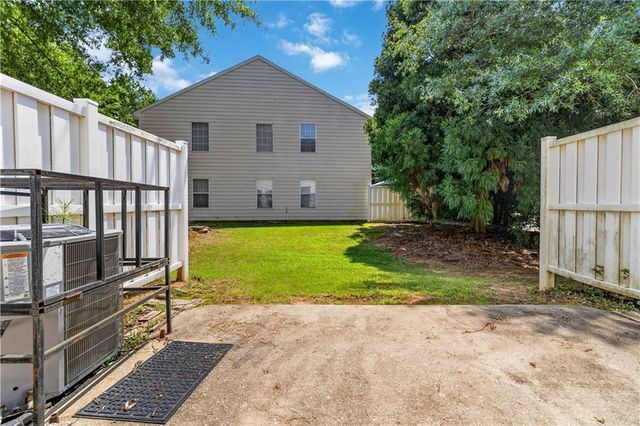 3216 Panthers Trace, Decatur, GA 30034