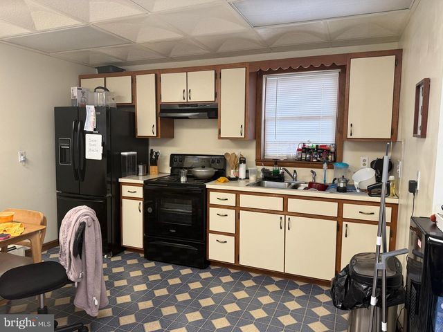 1801 CHURCH ST, Lebanon, PA 17046