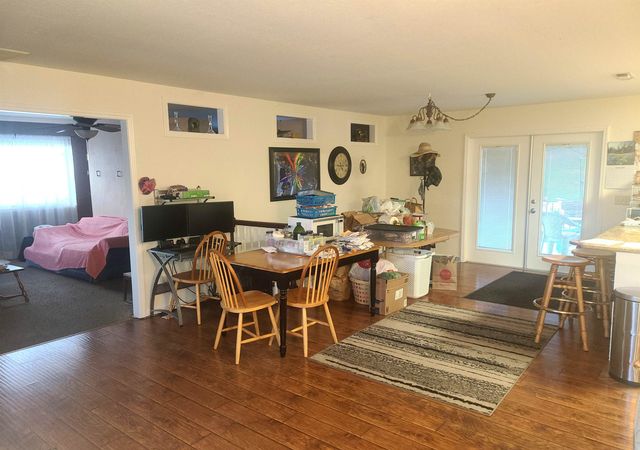 20860 Caylor Dr, Soulsbyville, CA 95372