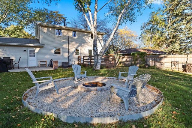 1287 APACHE AVENUE, Green Bay, WI 54313