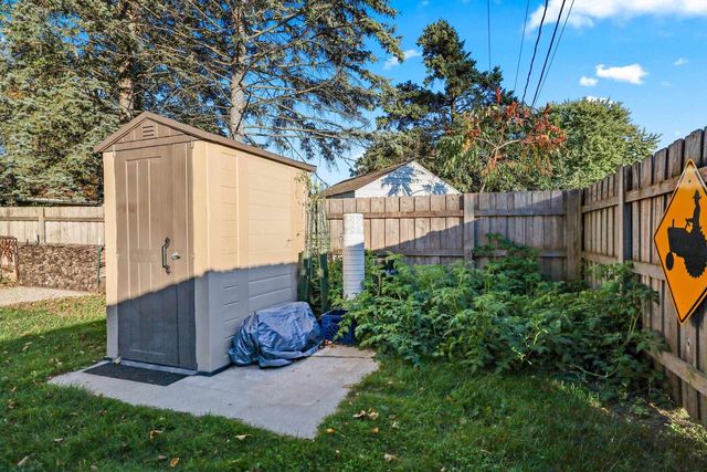 1287 APACHE AVENUE, Green Bay, WI 54313