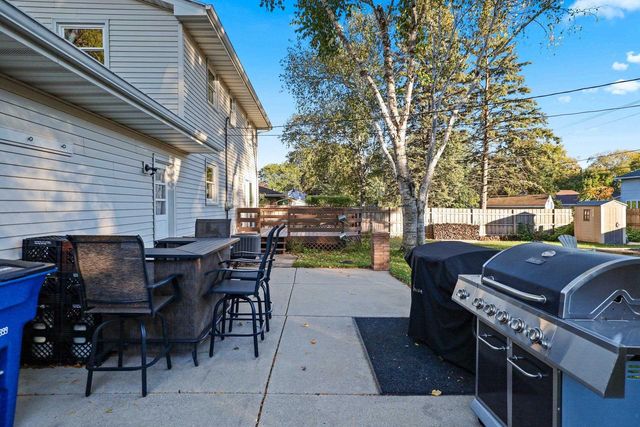 1287 APACHE AVENUE, Green Bay, WI 54313