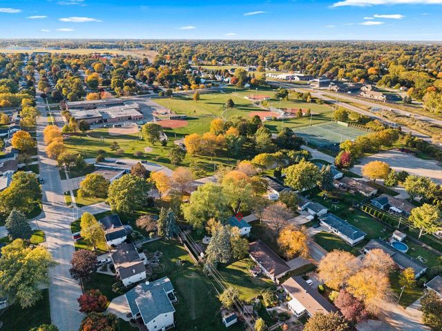 1287 APACHE AVENUE, Green Bay, WI 54313