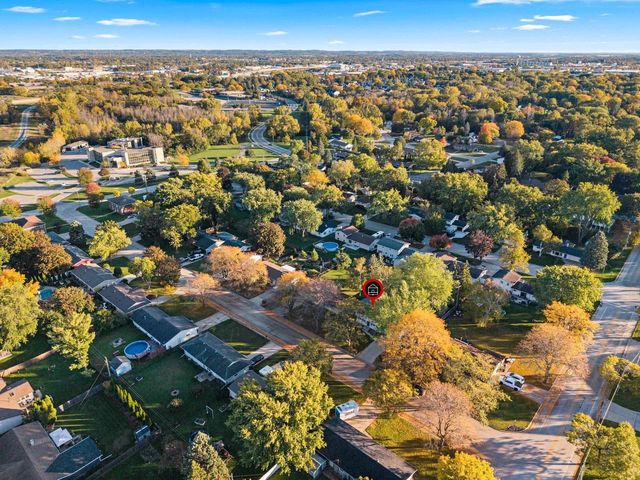 1287 APACHE AVENUE, Green Bay, WI 54313