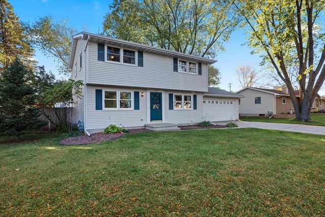 1287 APACHE AVENUE, Green Bay, WI 54313