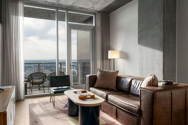 48 East Ave 2911, Austin, TX 78701
