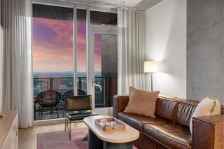 48 East Ave 2911, Austin, TX 78701