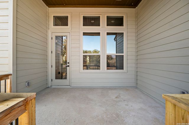 399 James Way, Castroville, TX 78009