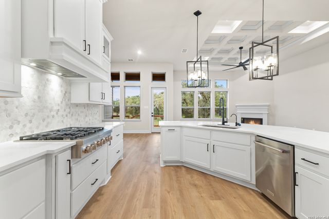 399 James Way, Castroville, TX 78009