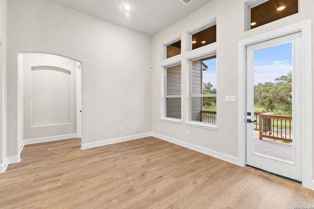 399 James Way, Castroville, TX 78009