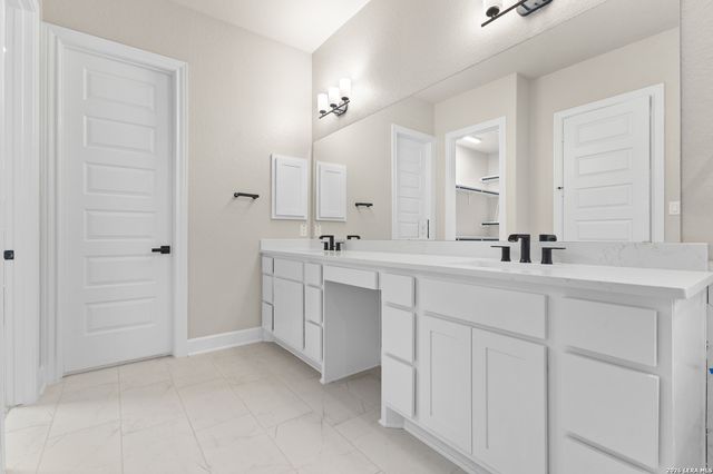 399 James Way, Castroville, TX 78009