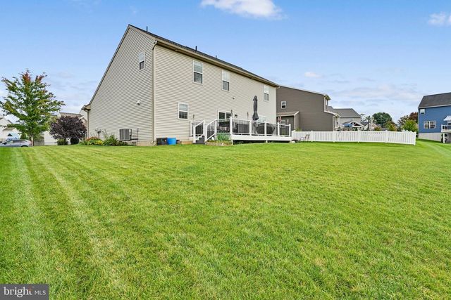 20 FINCH DR, Annville, PA 17003