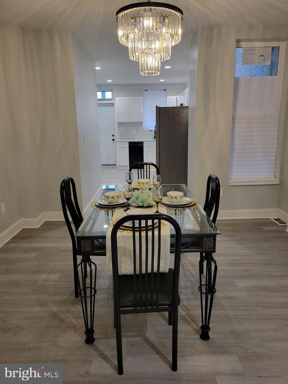 Image 8 of property listing at 2745 W MOSHER ST, Baltimore, MD 21216