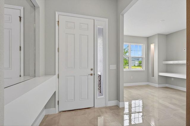 2046 WALLINGFORD LOOP, Mount Dora, FL 32757