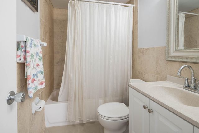 7300 NW 5th Court, Margate, FL 33063