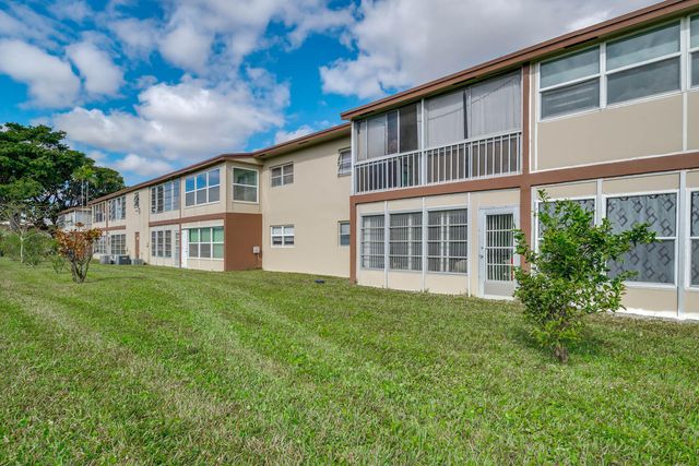 7300 NW 5th Court, Margate, FL 33063