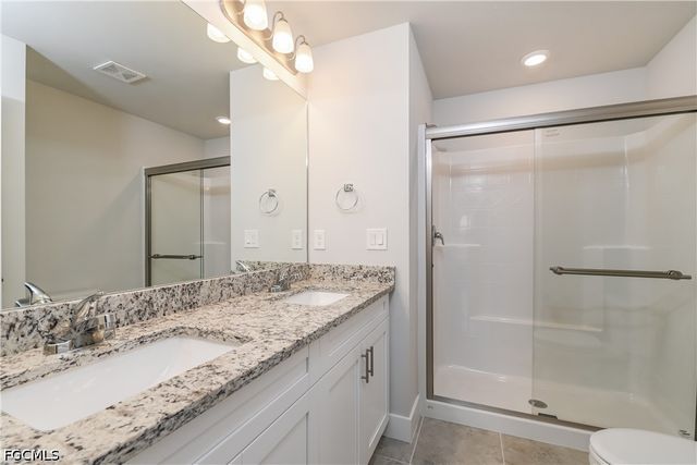 2714 25th ST SW, Lehigh Acres, FL 33976