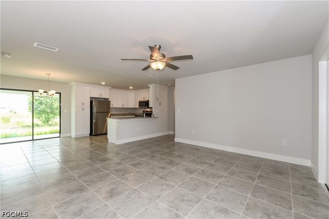 2714 25th ST SW, Lehigh Acres, FL 33976