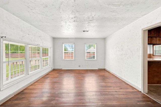 1019 Woodland Street, Channelview, TX 77530