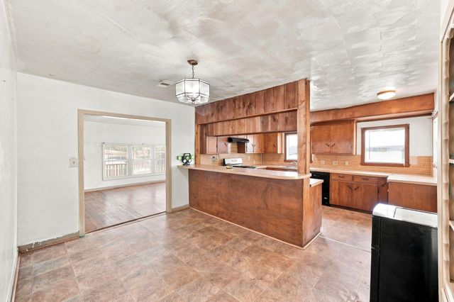 1019 Woodland Street, Channelview, TX 77530