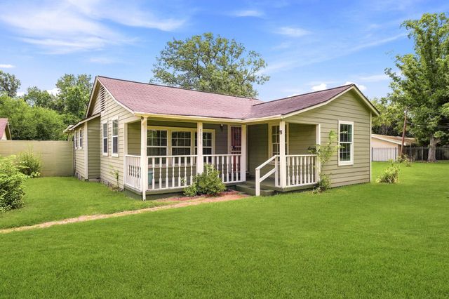 1019 Woodland Street, Channelview, TX 77530