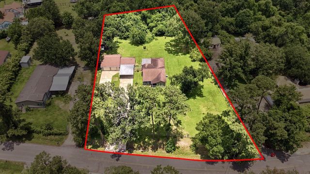 1019 Woodland Street, Channelview, TX 77530