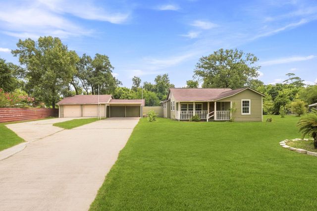 1019 Woodland Street, Channelview, TX 77530