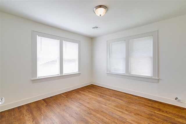 1618 NE 11th Street, Oklahoma City, OK 73117
