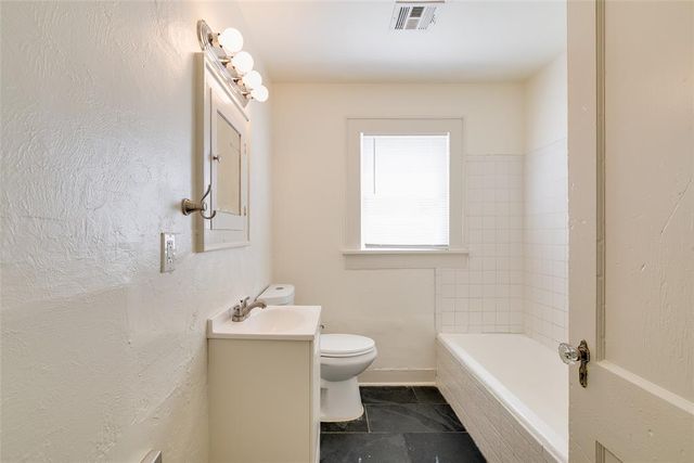 1618 NE 11th Street, Oklahoma City, OK 73117