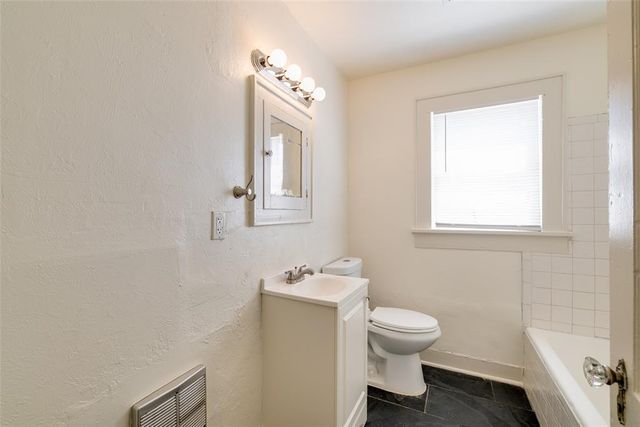 1618 NE 11th Street, Oklahoma City, OK 73117
