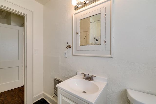 1618 NE 11th Street, Oklahoma City, OK 73117