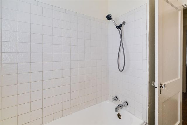1618 NE 11th Street, Oklahoma City, OK 73117