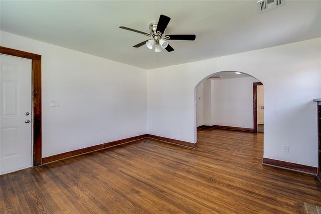 1618 NE 11th Street, Oklahoma City, OK 73117